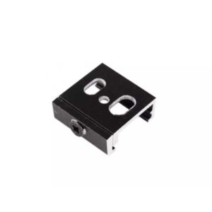 Abrazadera o fijación SKB 12 con tornillos para carril trifásico universal