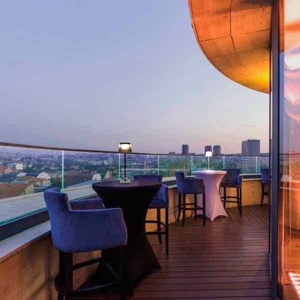 sobremesa_exterior_tango_03.jpg